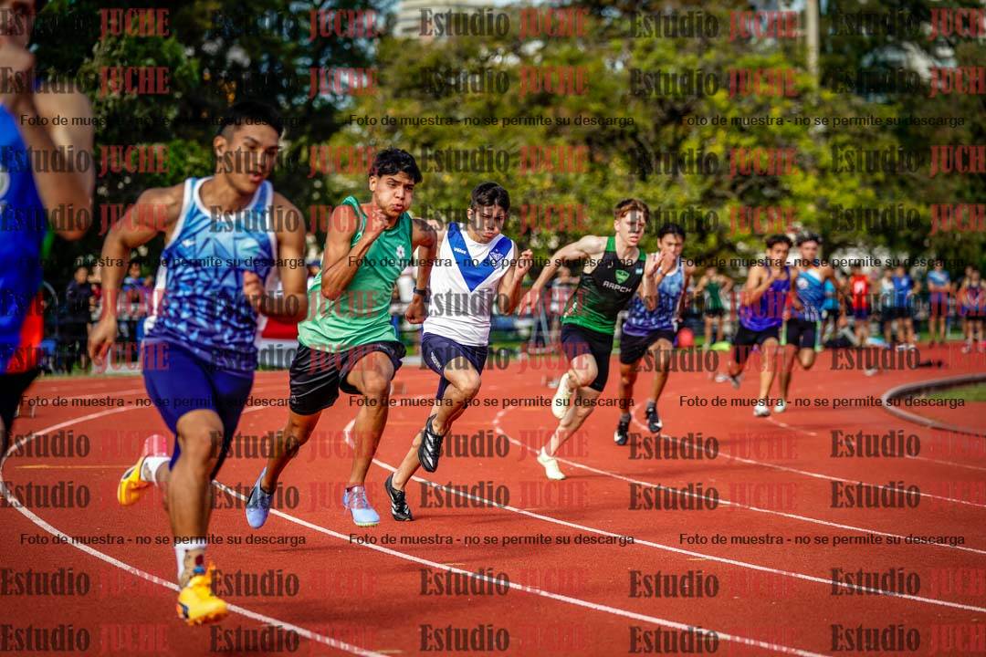 Fotos de los 200 m llanos de varones
