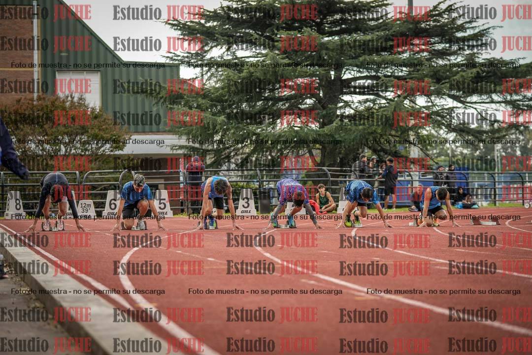 Fotos de los 100 m llanos de varones