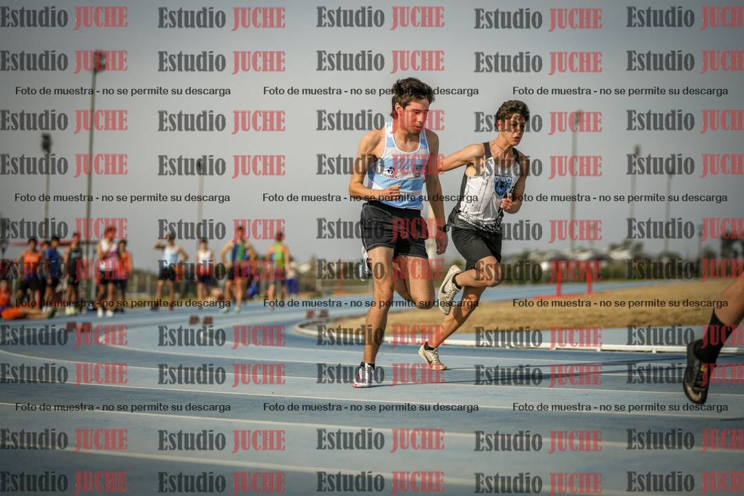 Fotos de los 200 m llanos de varones