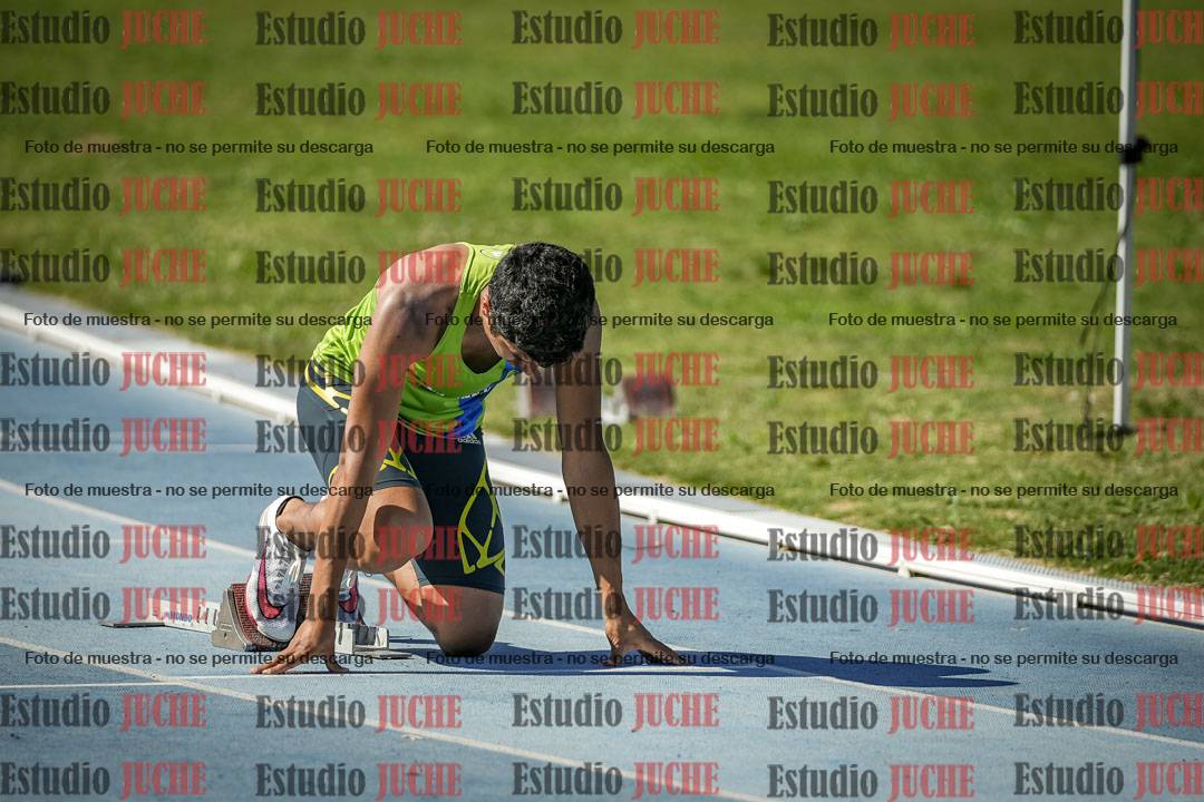 Fotos de los 400 m llanos de varones