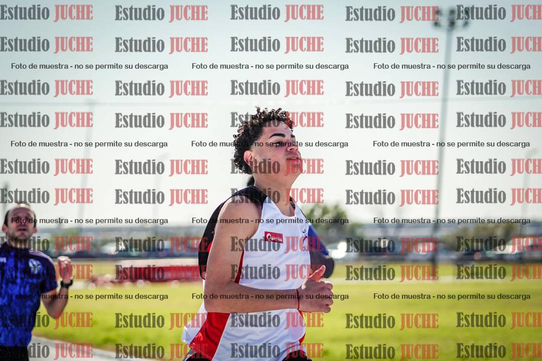 Fotos de los 100 m llanos de varones