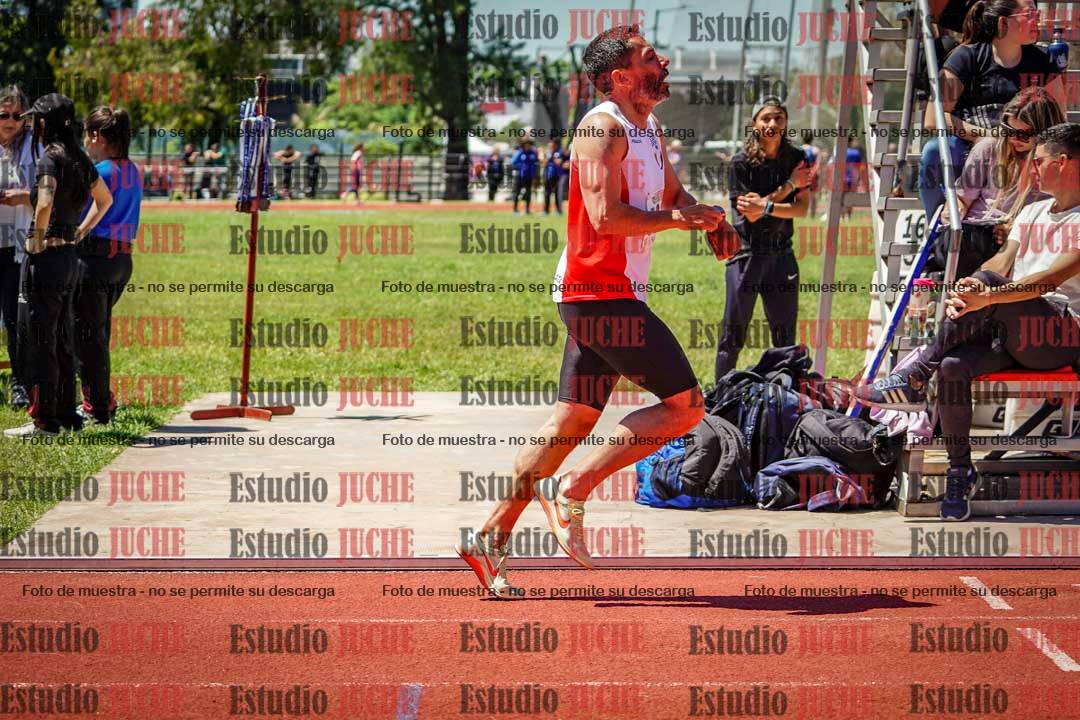 Fotos de los 800 m llanos de varones