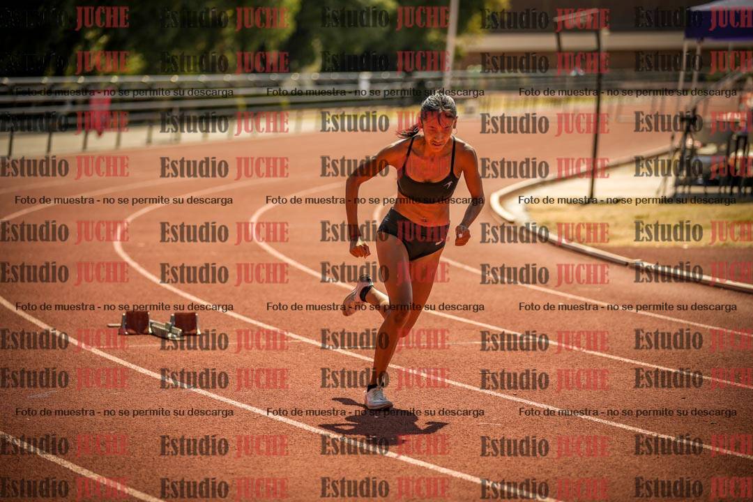 Fotos de los 400 m con vallas de mujeres