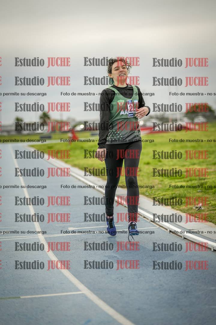Fotos de los 800 m llanos de mujeres - U17