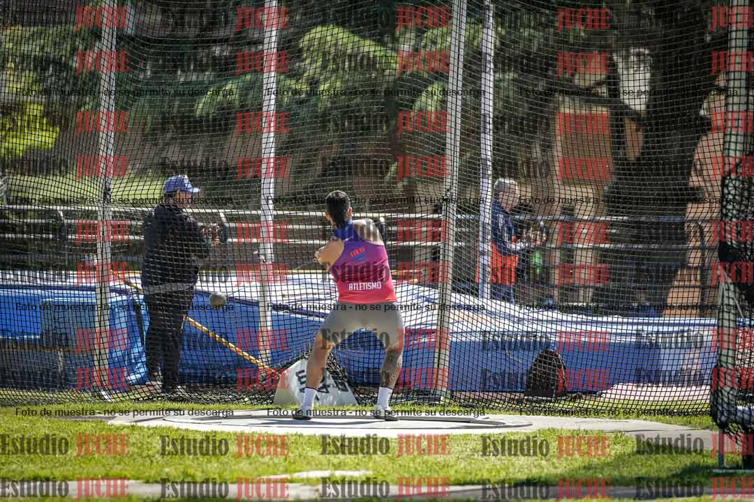 Fotos del lanzamiento de martillo de varones