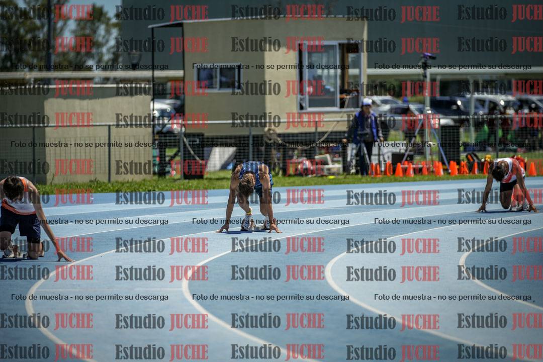 Fotos de los 400 m con vallas de varones