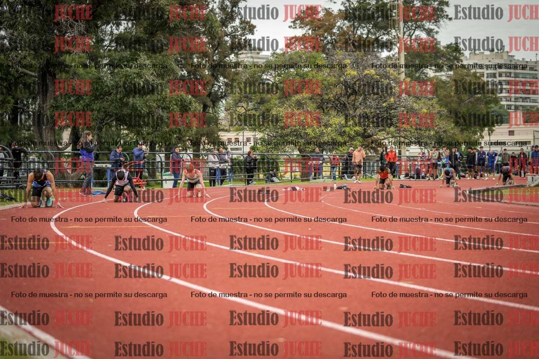 Fotos de los 200 m llanos de varones