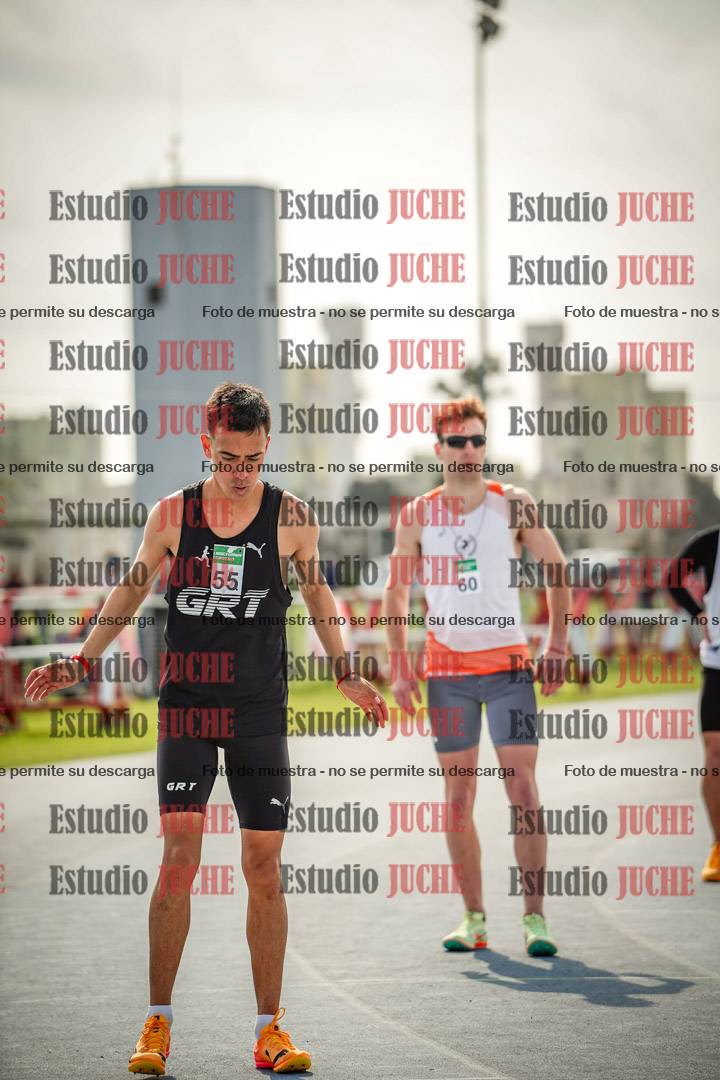 Fotos de los 800 m llanos de varones