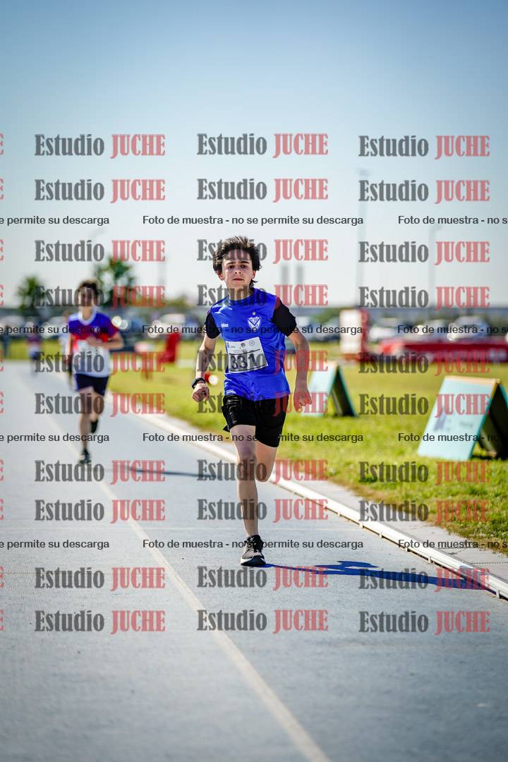 Fotos de los 1000 m llanos de varones