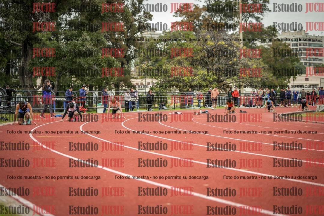 Fotos de los 200 m llanos de varones