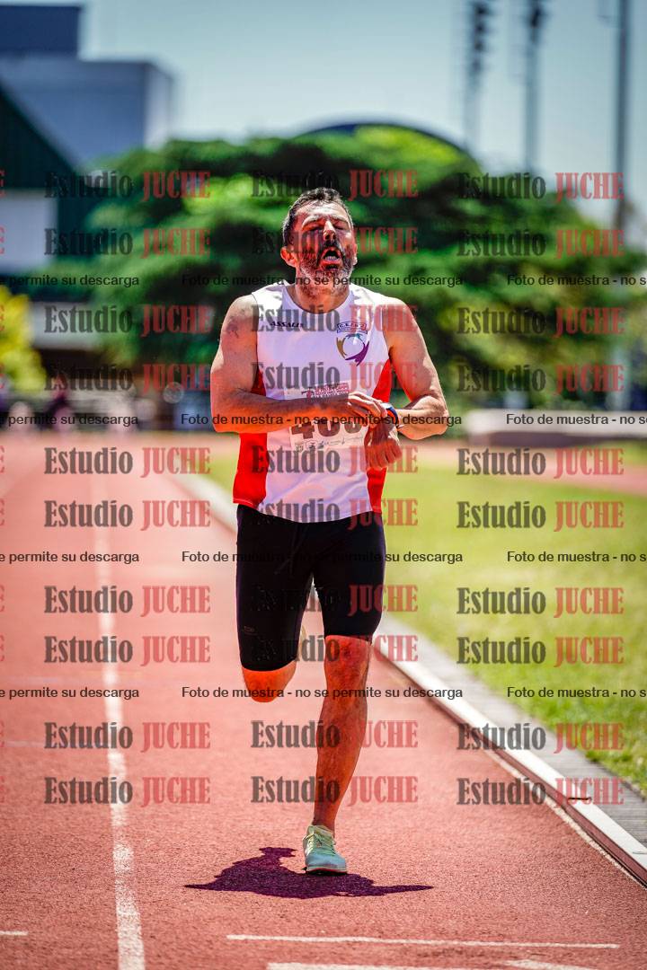 Fotos de los 800 m llanos de varones