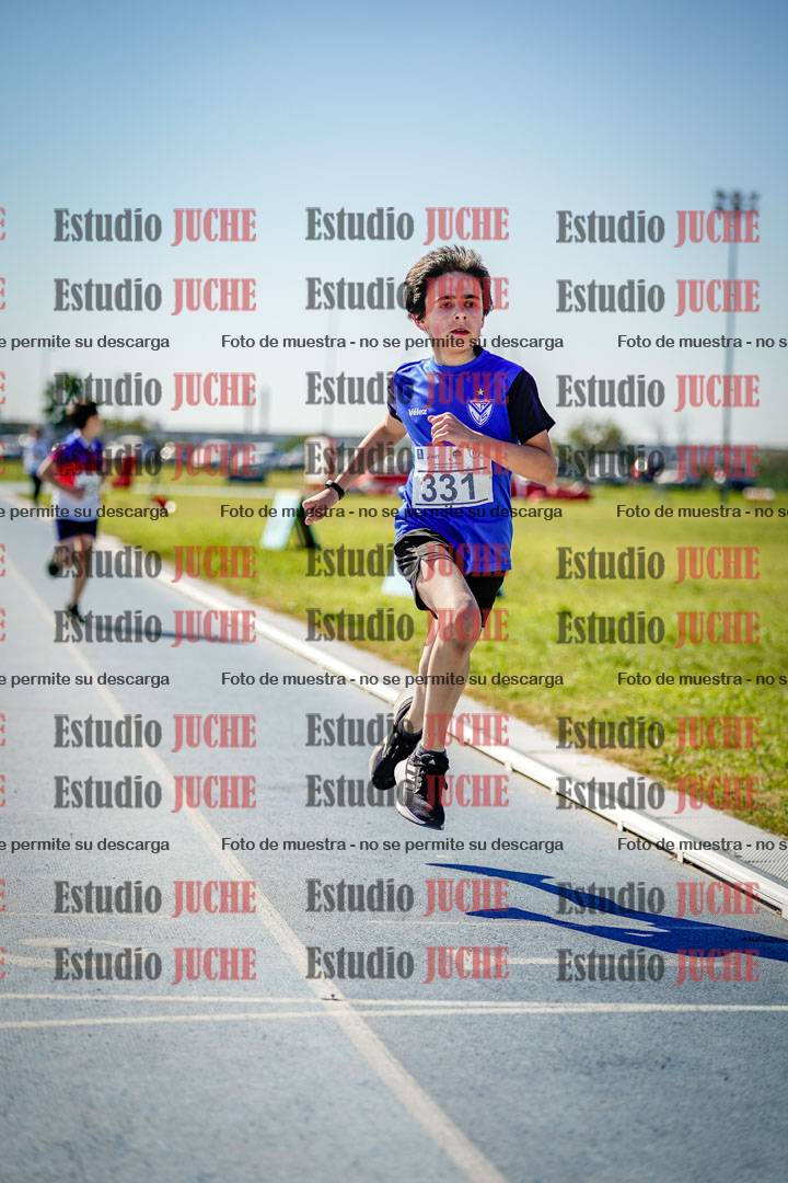 Fotos de los 1000 m llanos de varones