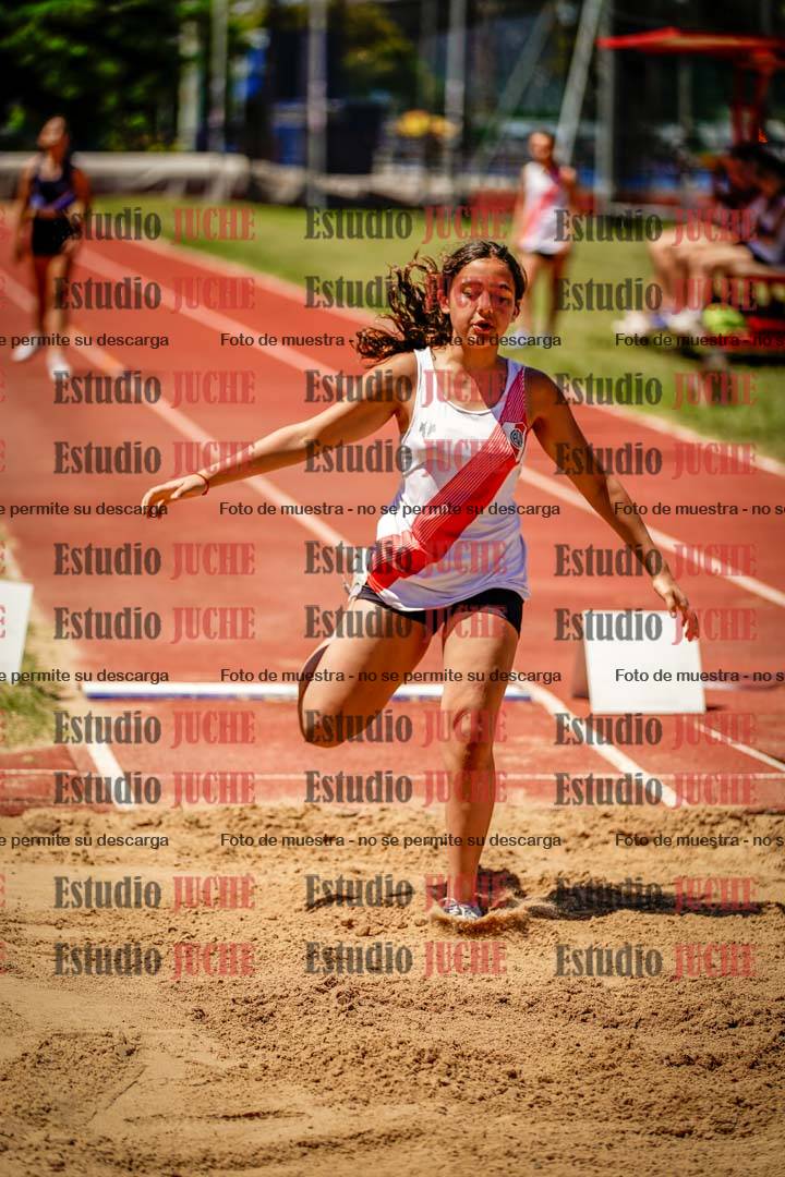 Fotos del salto en largo de mujeres - U14