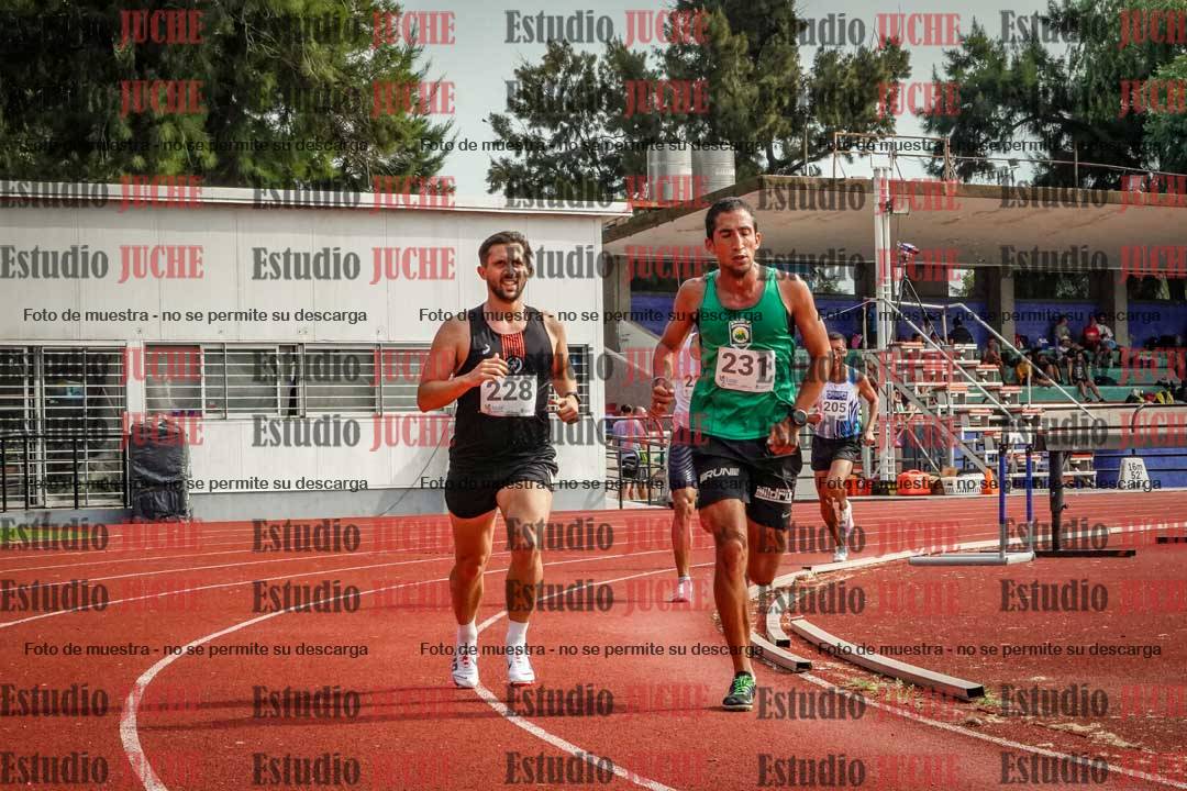 Fotos de los 3000 m llanos de varones