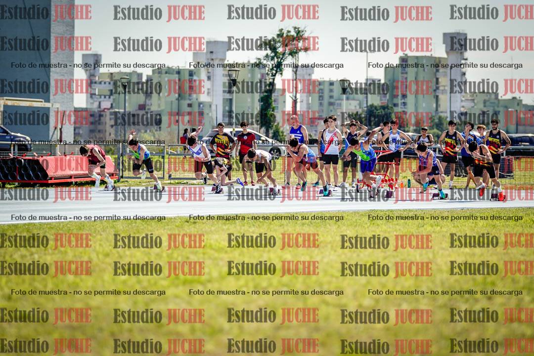 Fotos de los 100 m llanos de varones