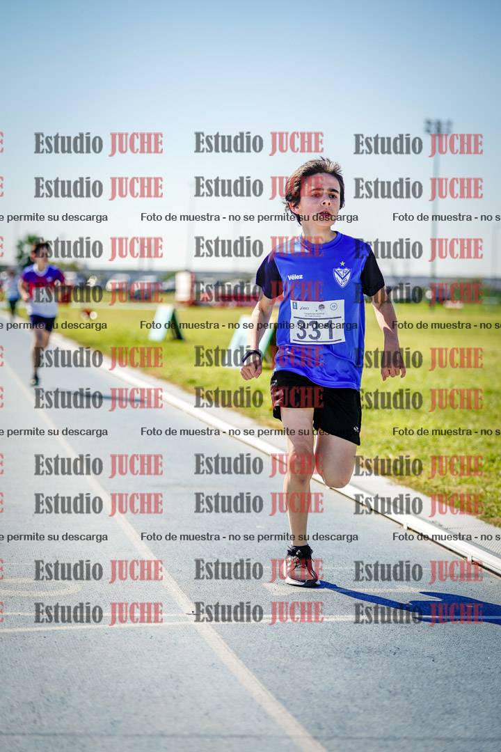 Fotos de los 1000 m llanos de varones