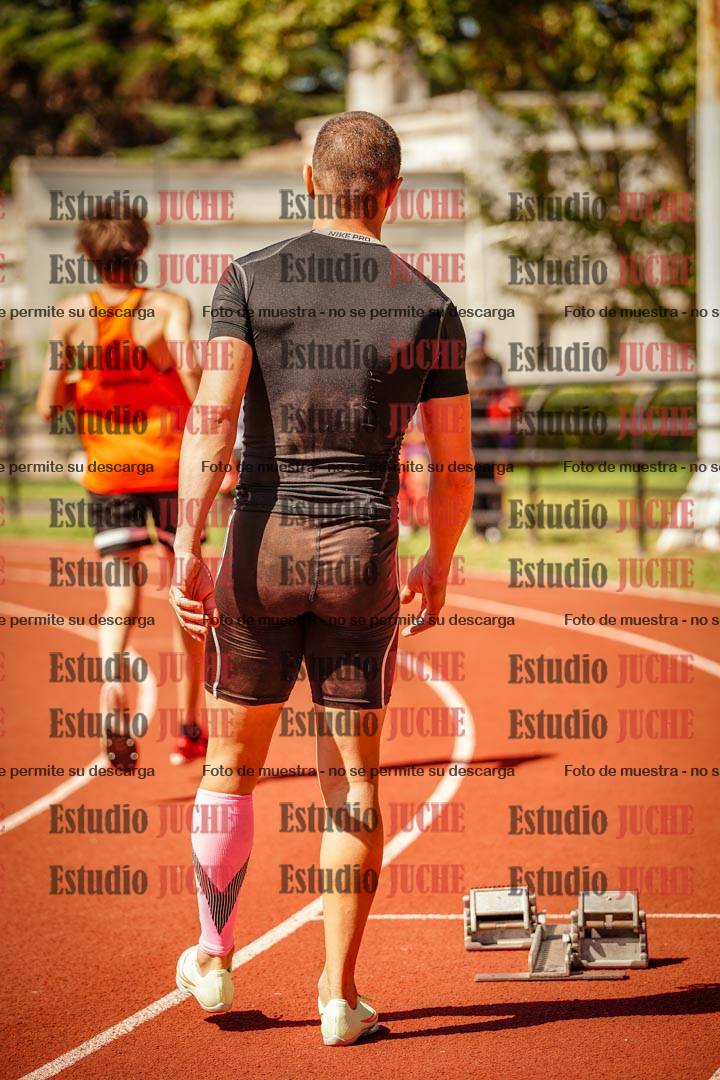 Fotos de los 400 m llanos de varones