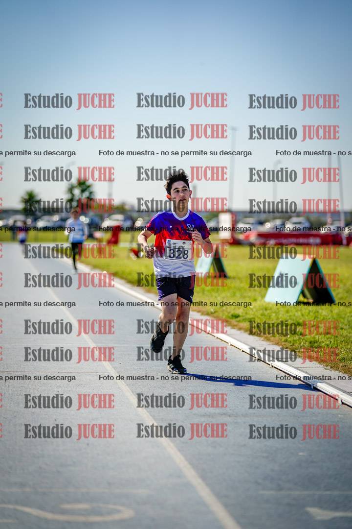 Fotos de los 1000 m llanos de varones