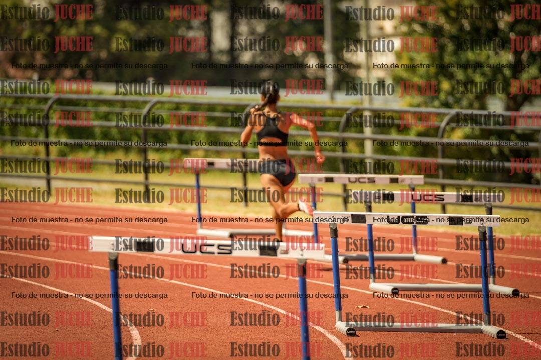 Fotos de los 400 m con vallas de mujeres