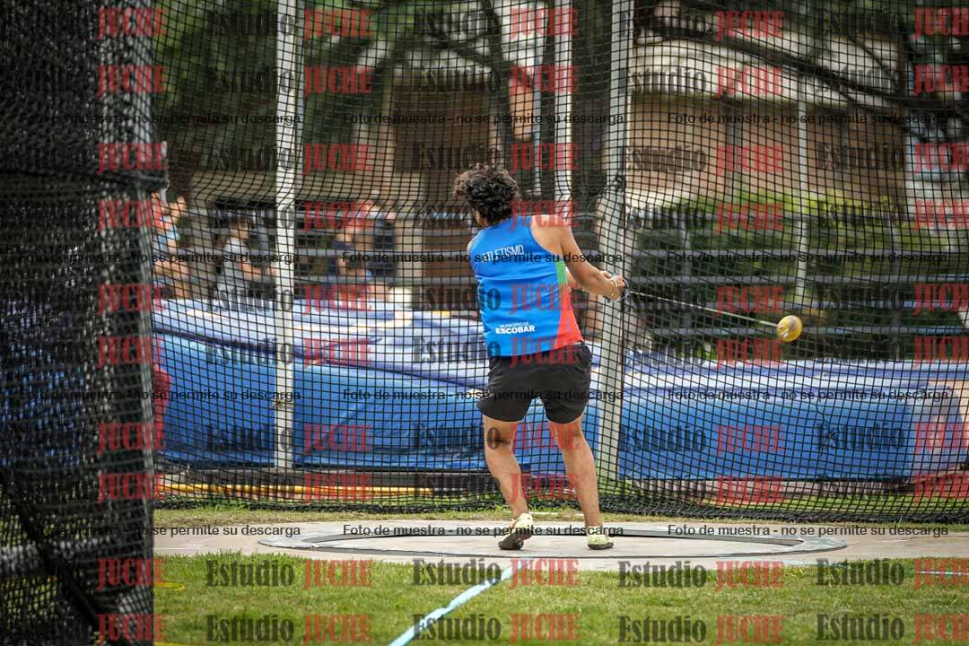 Fotos del lanzamiento de martillo de varones