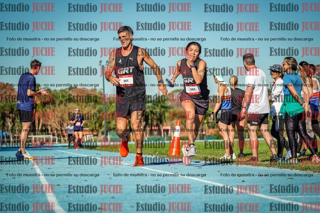 Fotos durante los relevos