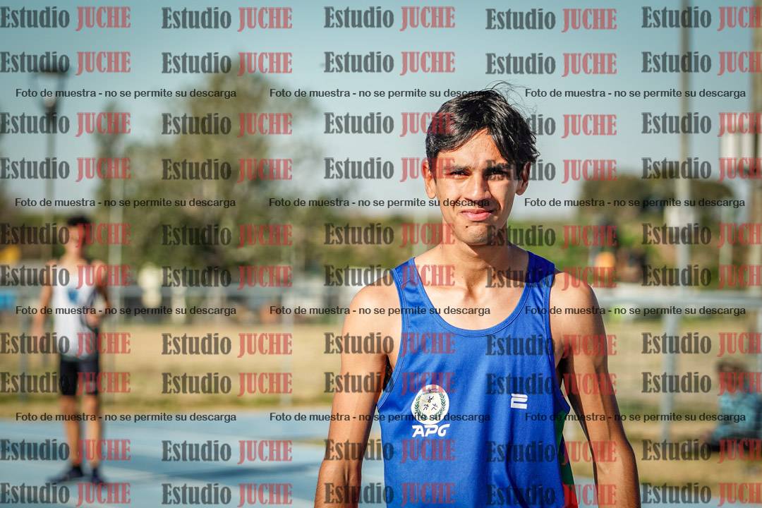 Fotos de los 400 m llanos de varones