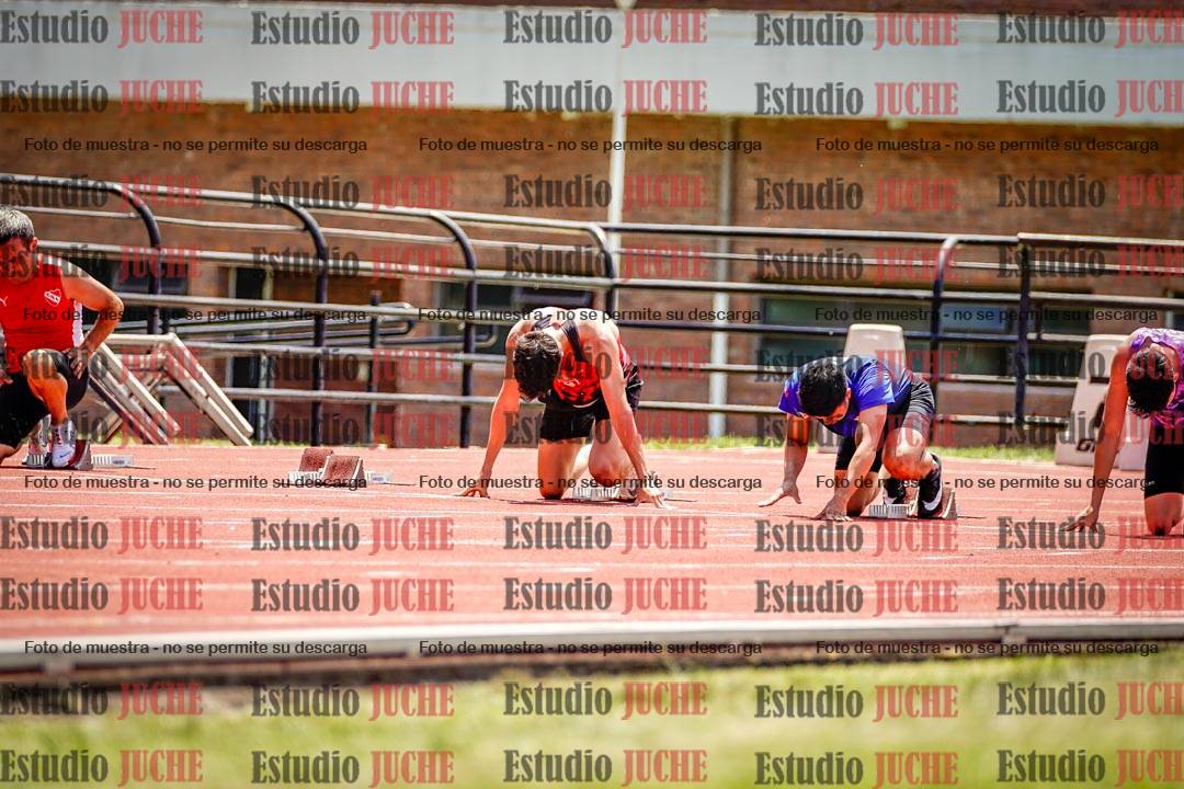 Fotos de los 100 m llanos de varones
