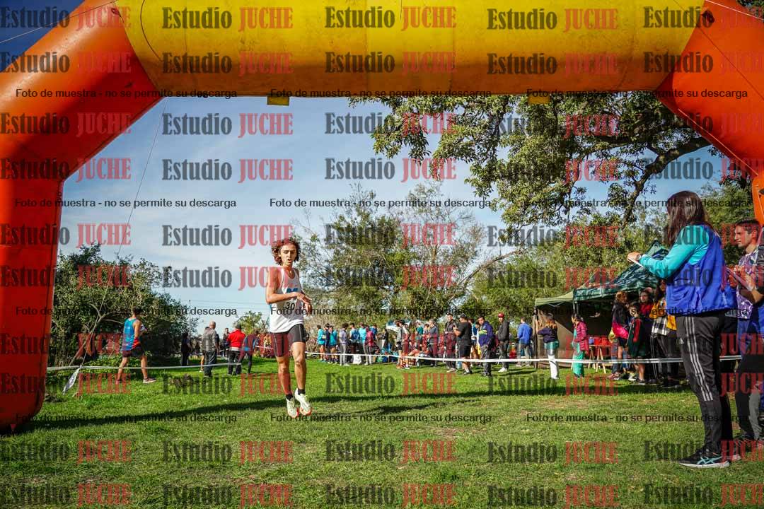 Fotos de la llegada del cross de 3000 m