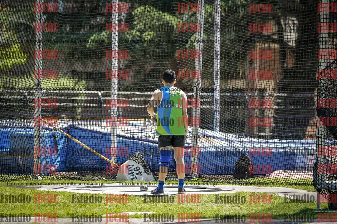 Fotos del lanzamiento de martillo de varones