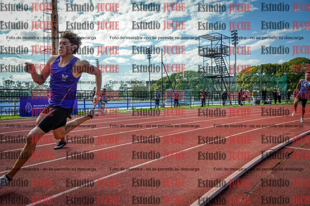 Fotos de los 200 m llanos de varones