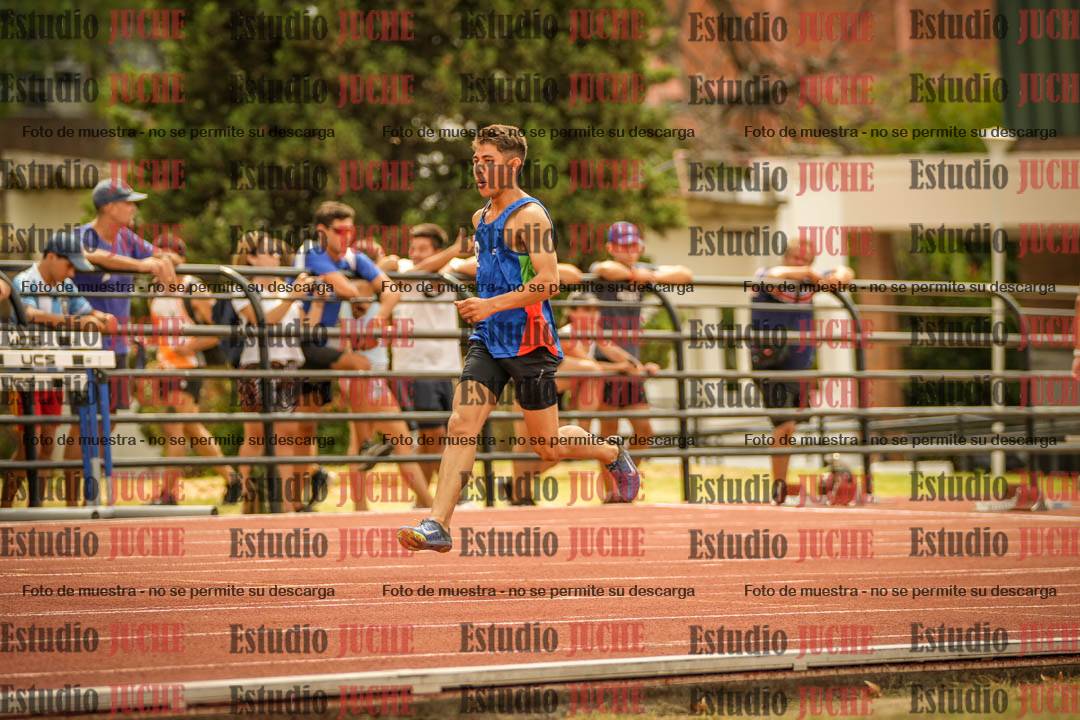Fotos de los 100 m llanos de varones