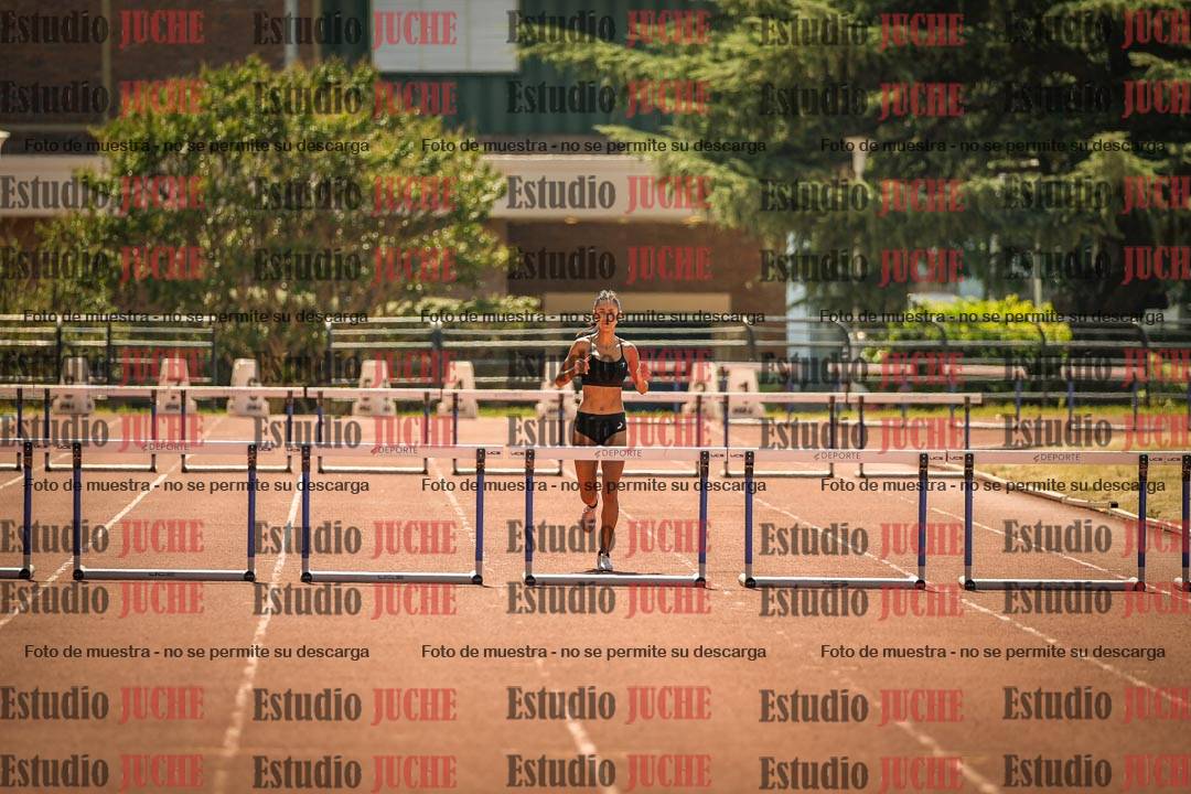 Fotos de los 400 m con vallas de mujeres