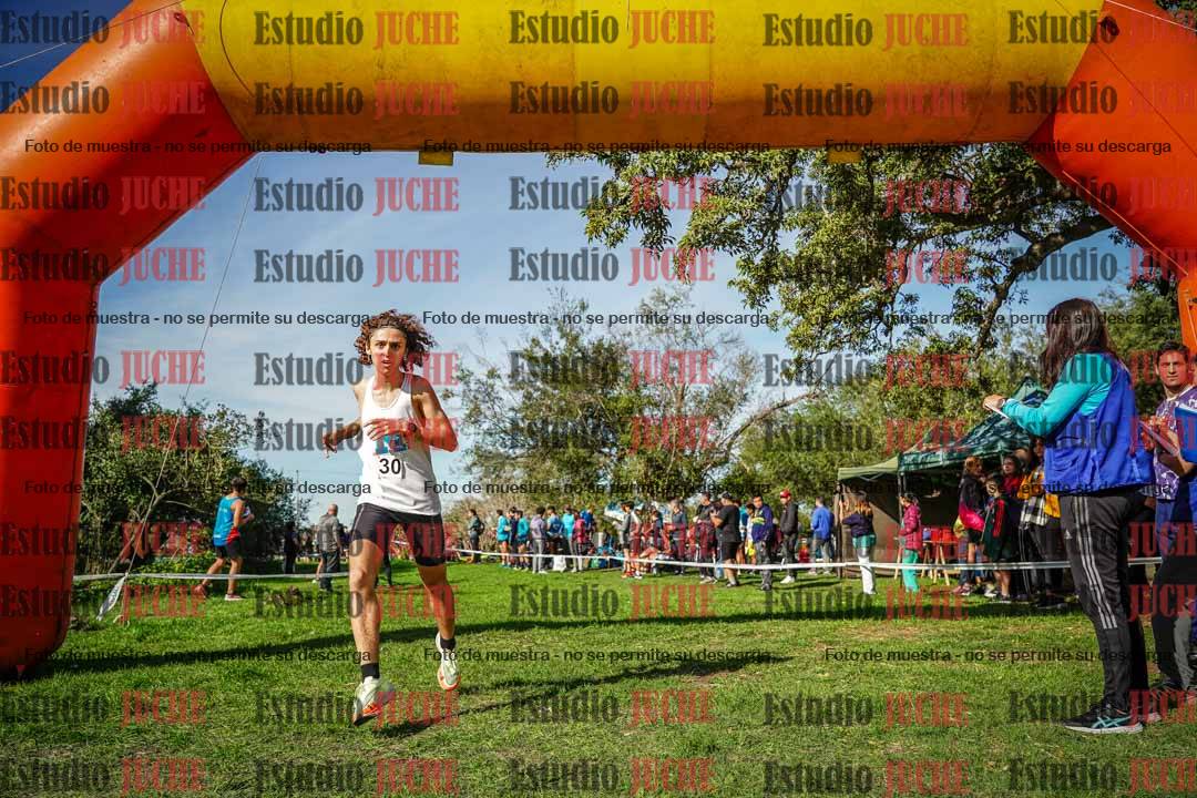 Fotos de la llegada del cross de 3000 m