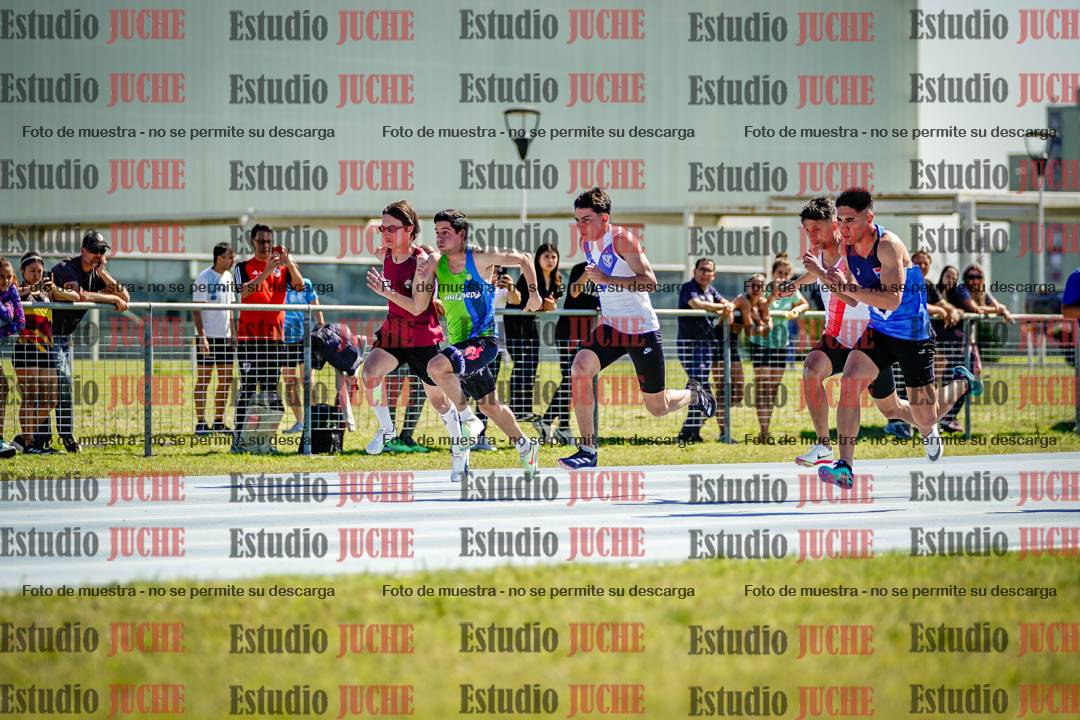 Fotos de los 100 m llanos de varones