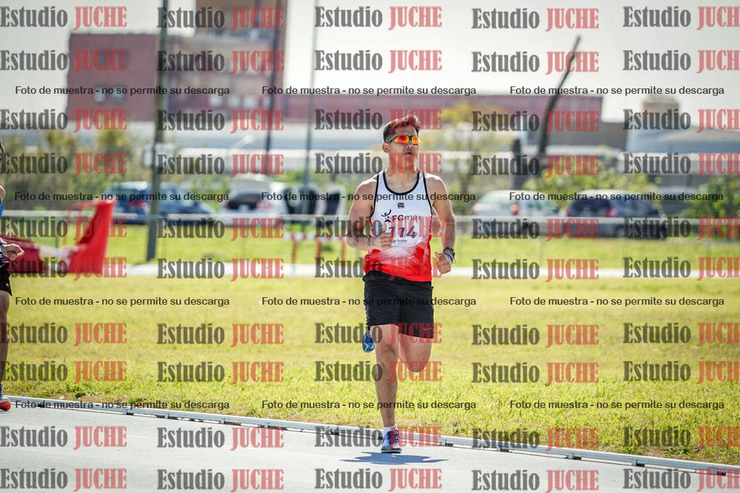 Fotos de los 800 m llanos de varones