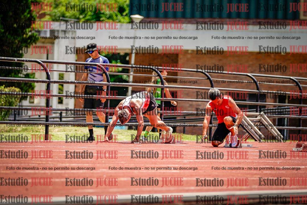 Fotos de los 100 m llanos de varones