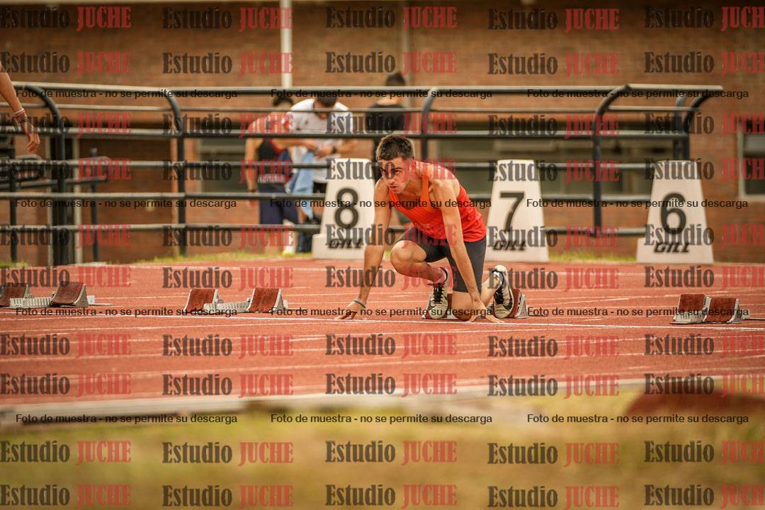 Fotos de los 100 m llanos de varones