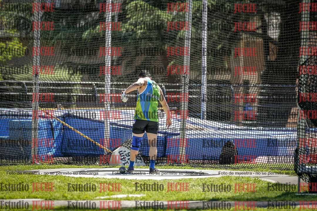 Fotos del lanzamiento de martillo de varones