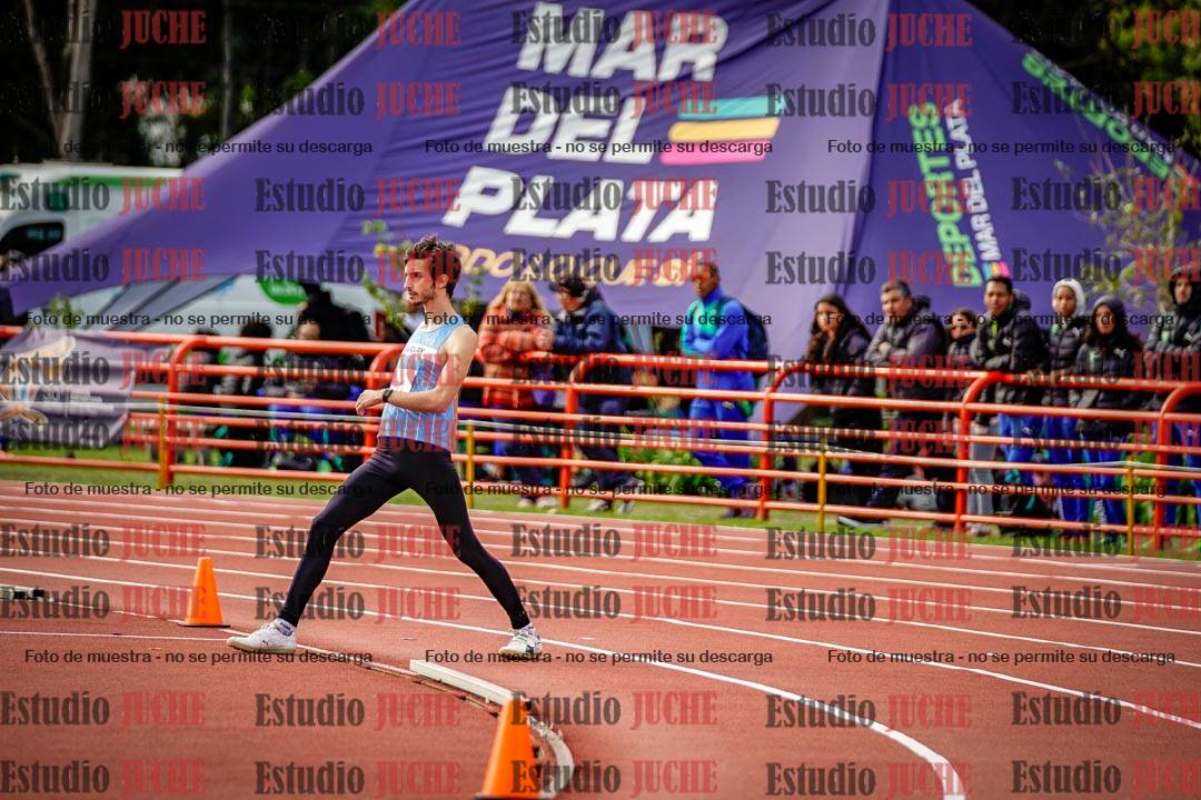 Fotos del salto en alto de varones - FINAL