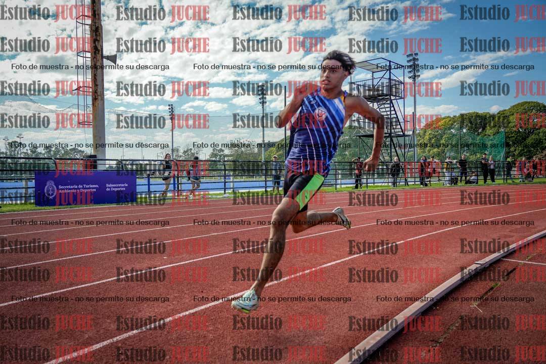 Fotos de los 200 m llanos de varones