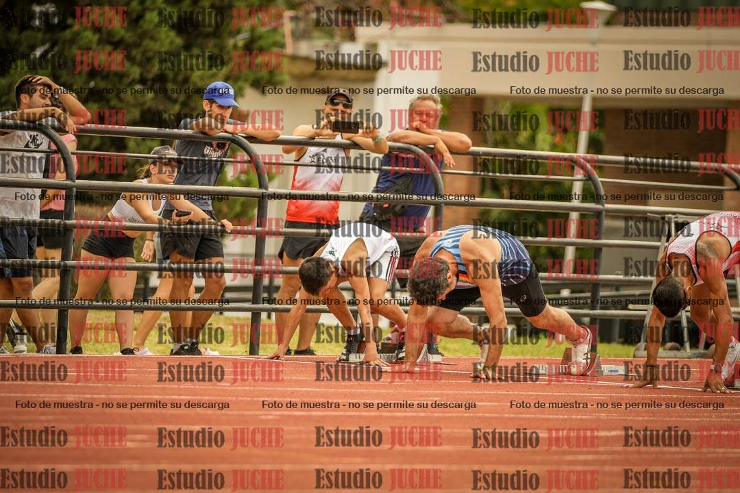 Fotos de los 100 m llanos de varones