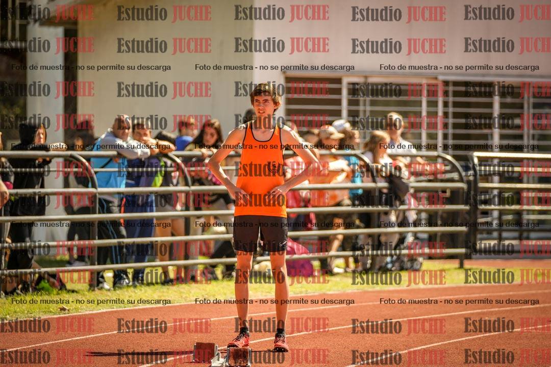 Fotos de los 400 m llanos de varones