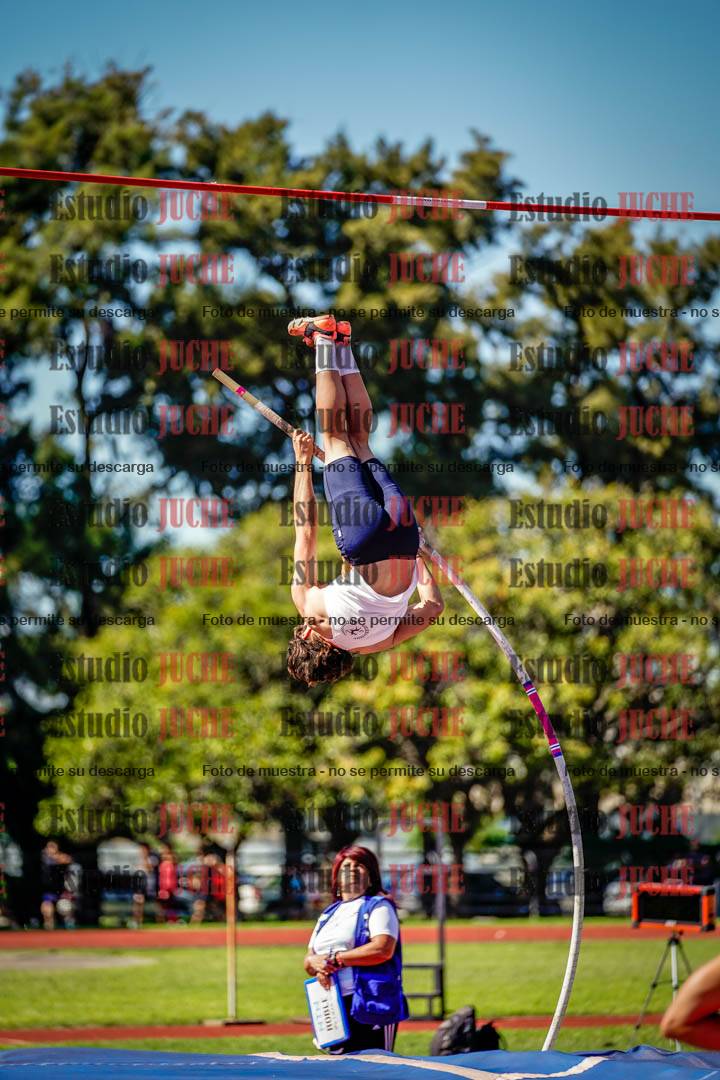 Fotos del salto triple de mujeres y varones