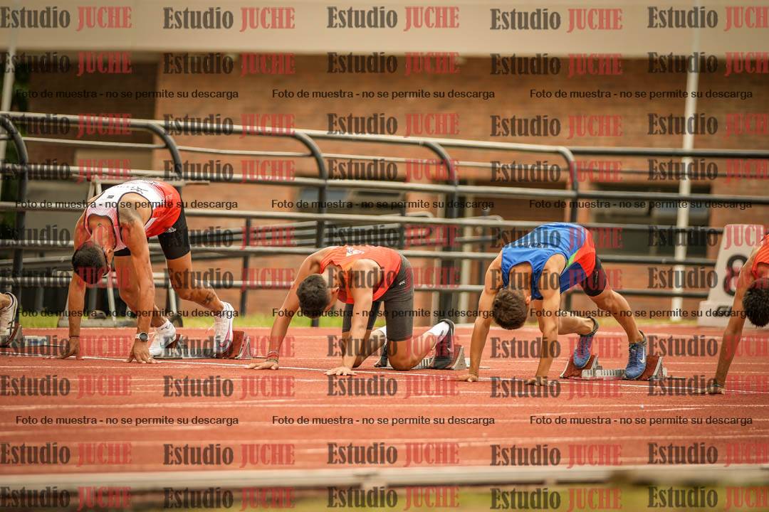 Fotos de los 100 m llanos de varones