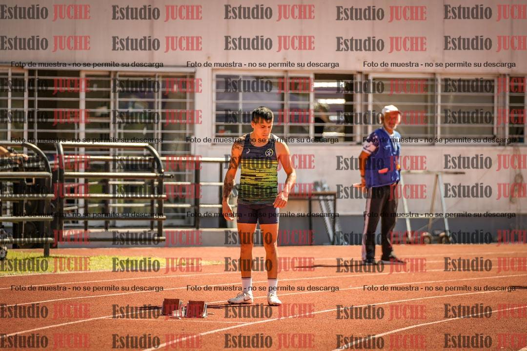 Fotos de los 400 m llanos de varones