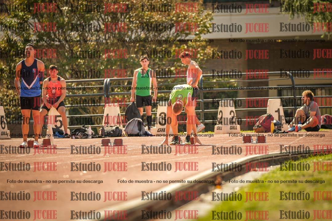Fotos de los 100 m llanos de varones
