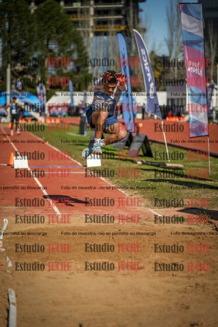 Fotos del salto triple de varones