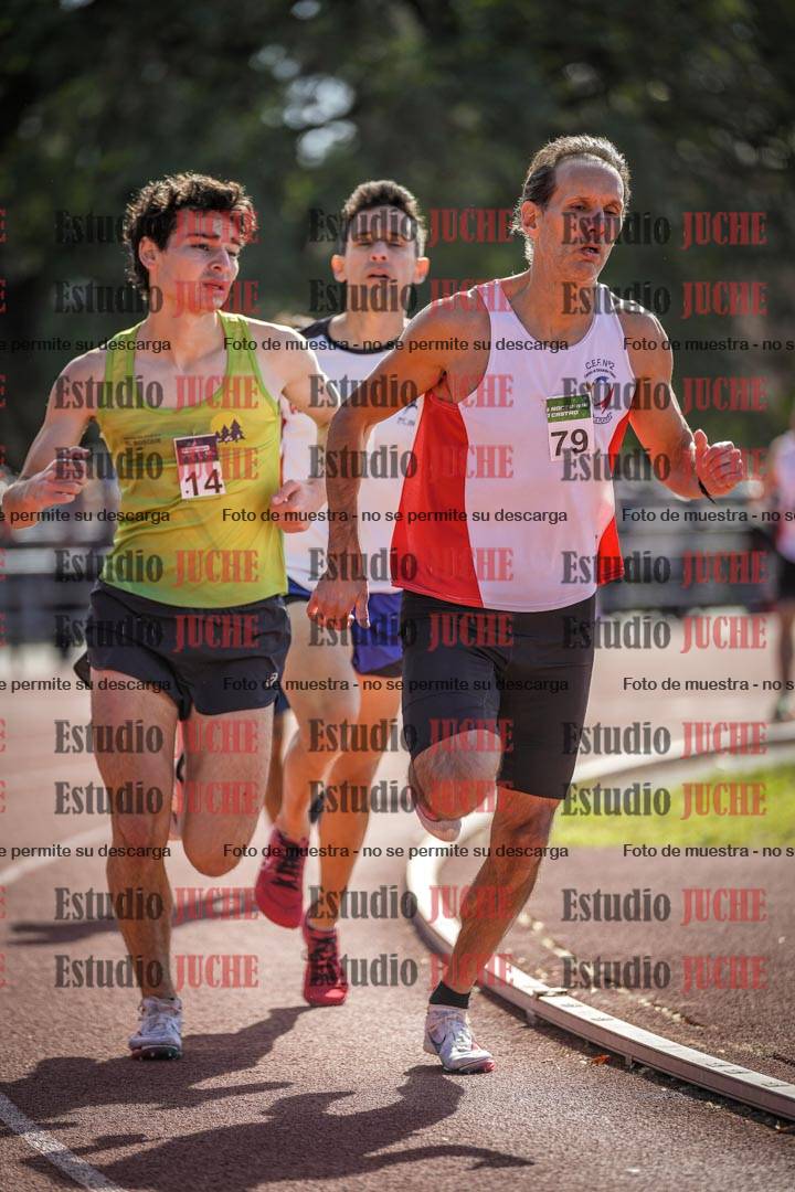 Fotos de los 800 m llanos de varones