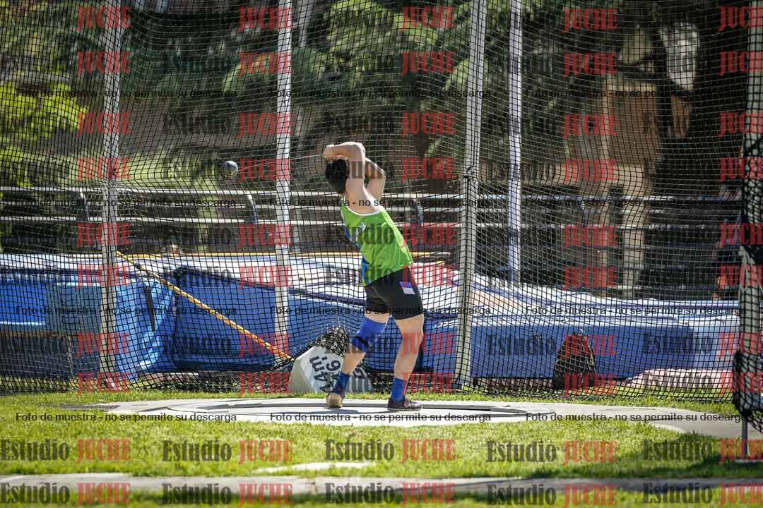 Fotos del lanzamiento de martillo de varones