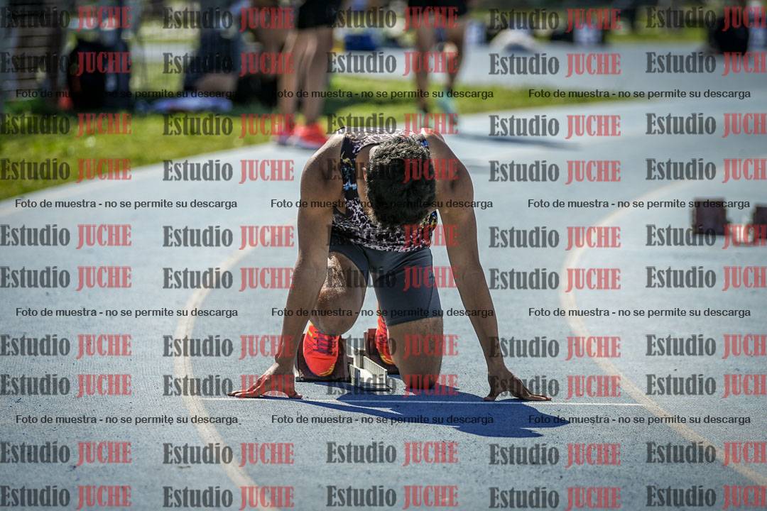 Fotos de los 400 m llanos de varones